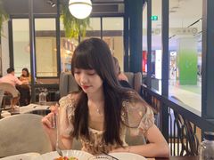 -KUB KAO' KUB PLA(Central World Plaza)