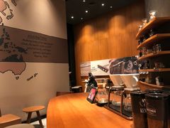 -星巴克(西安曲江银泰店)