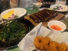 -泰莲庭·溪畔餐厅(雁栖湖店)