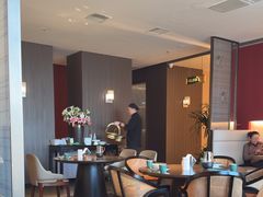 -鸽子侯·家宴·平价海鲜(绿地店)