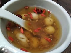 -红九格老火锅(三峡广场店)