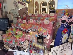 -花花卷卷·鲜食蛋糕(静安久光百货店)