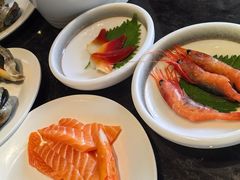 -川骄海鲜自助(王府井奥莱UP TOWN店原世界之花店)
