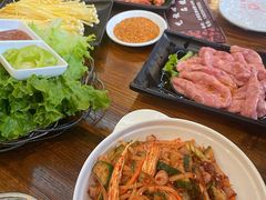 -韩风烤牛肉冷面店