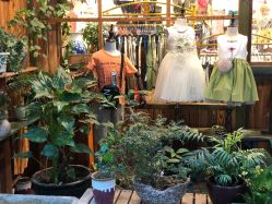 -日童仓库(恒茂梦时代广场店)