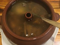 -小锅巴纳西餐厅