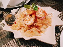柚子虾沙拉-Ruen Urai