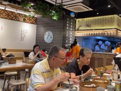 -馋三尺蟹粉小笼(人民广场店)