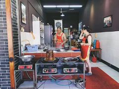-谢老五跷脚牛肉·非遗传承店