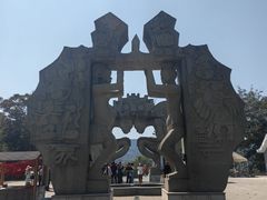 -墨江北回归线标志园