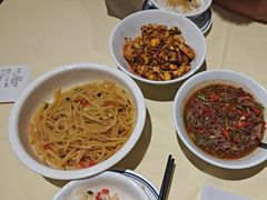 -笨罗卜浏阳菜馆(太平街店)