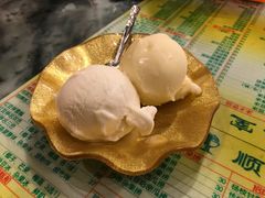 椰子雪糕榴莲雪糕-顺记冰室(宝华路店)