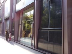 -梅龙镇广场
