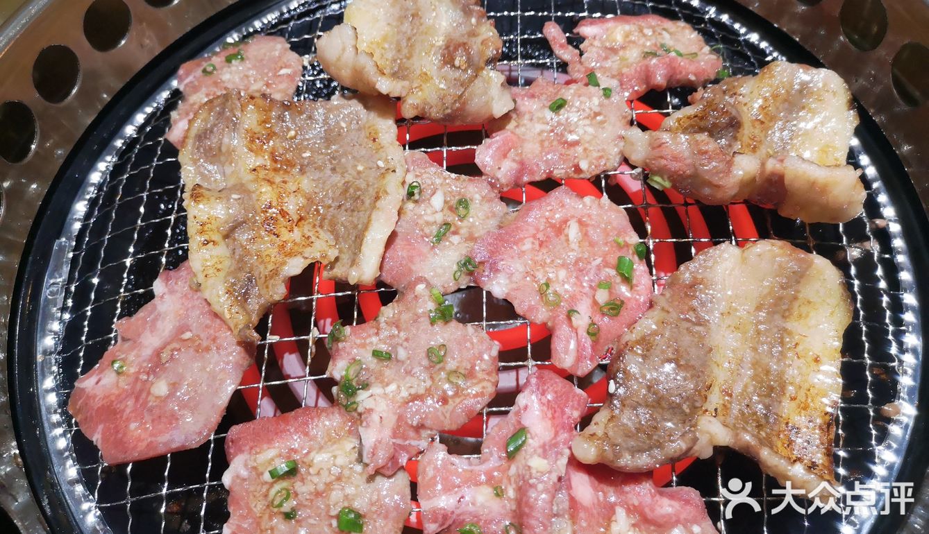 吃烤肉吗[调皮]