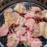 吃烤肉吗[调皮]