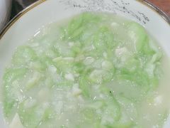 -湖南人家湘菜馆(镇江路店)