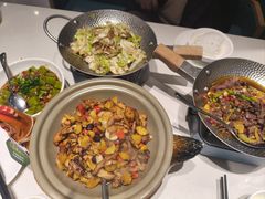 -绿草地·湘菜(7mall店)