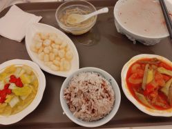 -玥奢国际母婴护理中心(滨江宝龙店)