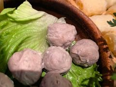 -左庭右院鲜牛肉火锅(金山万达店)
