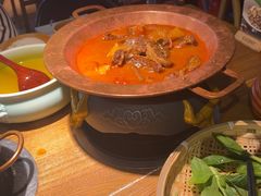 -吃饭皇帝大土家民族菜(正大广场店)