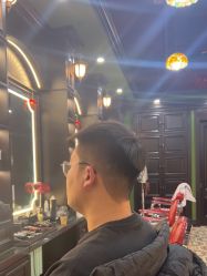 -豪帅男士理容馆