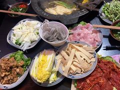 -重庆故事姊妹老火锅(财经学院店)