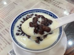 红豆姜撞奶-周大娘牛乳(旧寨古村总店)