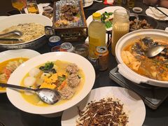 -新天明砂锅鱼头煲