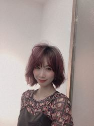 -BULB STUDIO 巴柏明星发型工作室