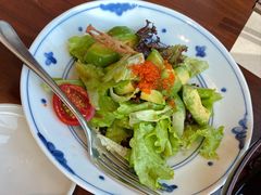 牛油果沙拉-Tsuru鹤日本料理(静安香格里拉店)