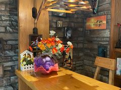 -月亮眼花园餐厅书吧酒吧