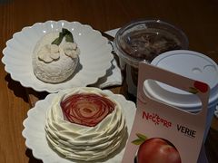 -VERIE BAKEHOUSE