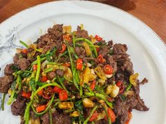 生炒黄牛肉-湖南人家湘菜馆(镇江路店)