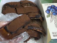 -中航城君尚购物中心