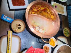 -山城鼎重庆老火锅(西安钟楼店)