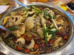 -乡土特色.冷锅鱼.牦牛肉汤锅