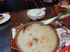 海鲜砂锅粥-陈鹏鹏潮汕菜(宝安机场T3航站楼店)