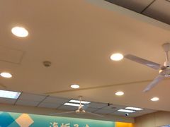 -灵芝妹子海鲜米线(瓦房店新玛特店)