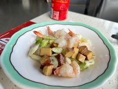 -巧克力渔家.小船海鲜胶东菜(万平口店)