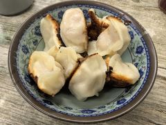 -无名氏宵夜小摊(祝家三姐妹馄饨店)