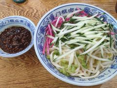 老北京炸酱面-门框胡同百年卤煮(前门煤市街店)