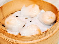 -浅深(世茂滨江精品店)