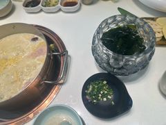 -洪氏嗨捞·猪肚鸡火锅(阳光天地店)