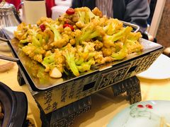 -套娃酒店-中餐厅