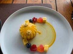 -蔚蓝阁餐厅·Brunch·牛排·威士忌·红酒
