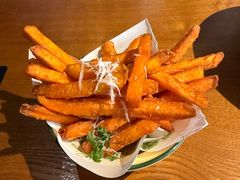 -JINNS锦时 steak&pizza(浸信会礼拜堂旧址店)