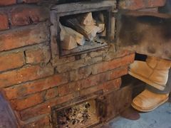 -鱼窝棚柴火铁锅炖(富山屯店)