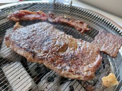 -啊美丽炭火烤肉(滑翔一店)