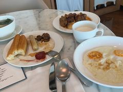 -瑰丽酒店·海吧·天际下午茶·现场DJ·天台酒吧