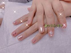 -丹曦·美甲美睫